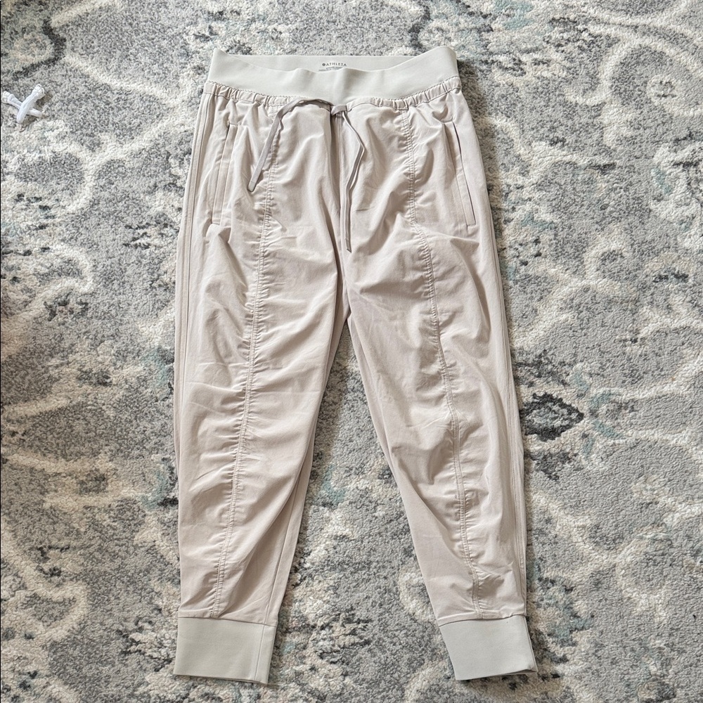 Athleta Attitude Jogger 10 Petite